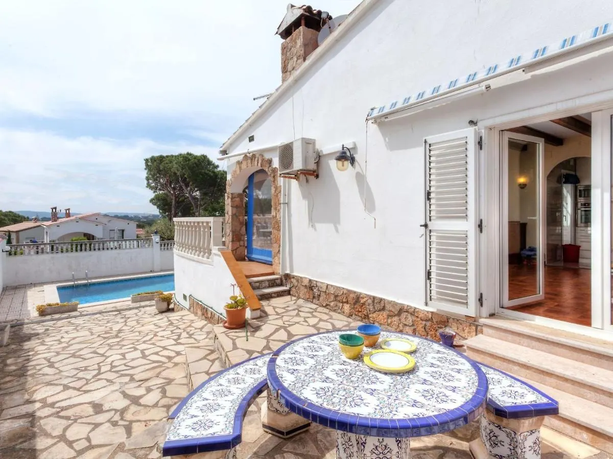 Holiday Home Afrodita L'Escala 0*,